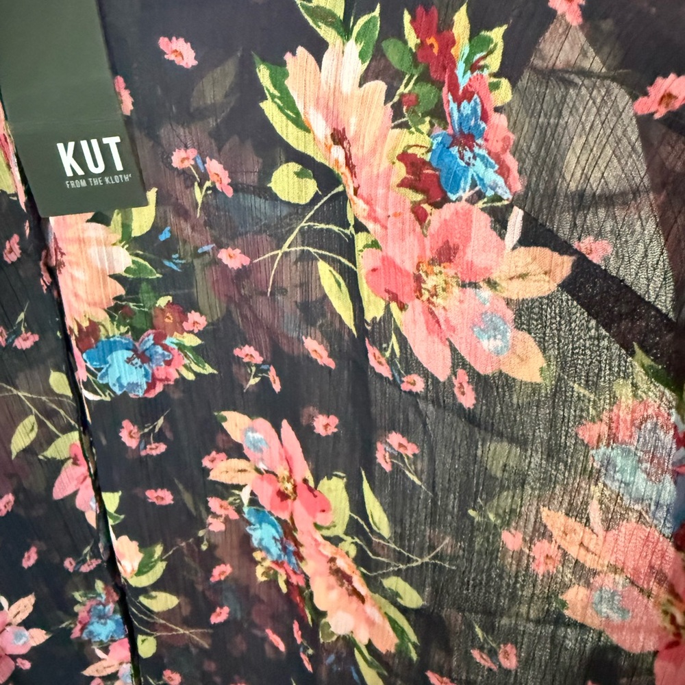 KUT FROM THE KLOTH
Jasmine Chiffon Shirt - Chelles Bouquet Navy - Picture 4 of 9